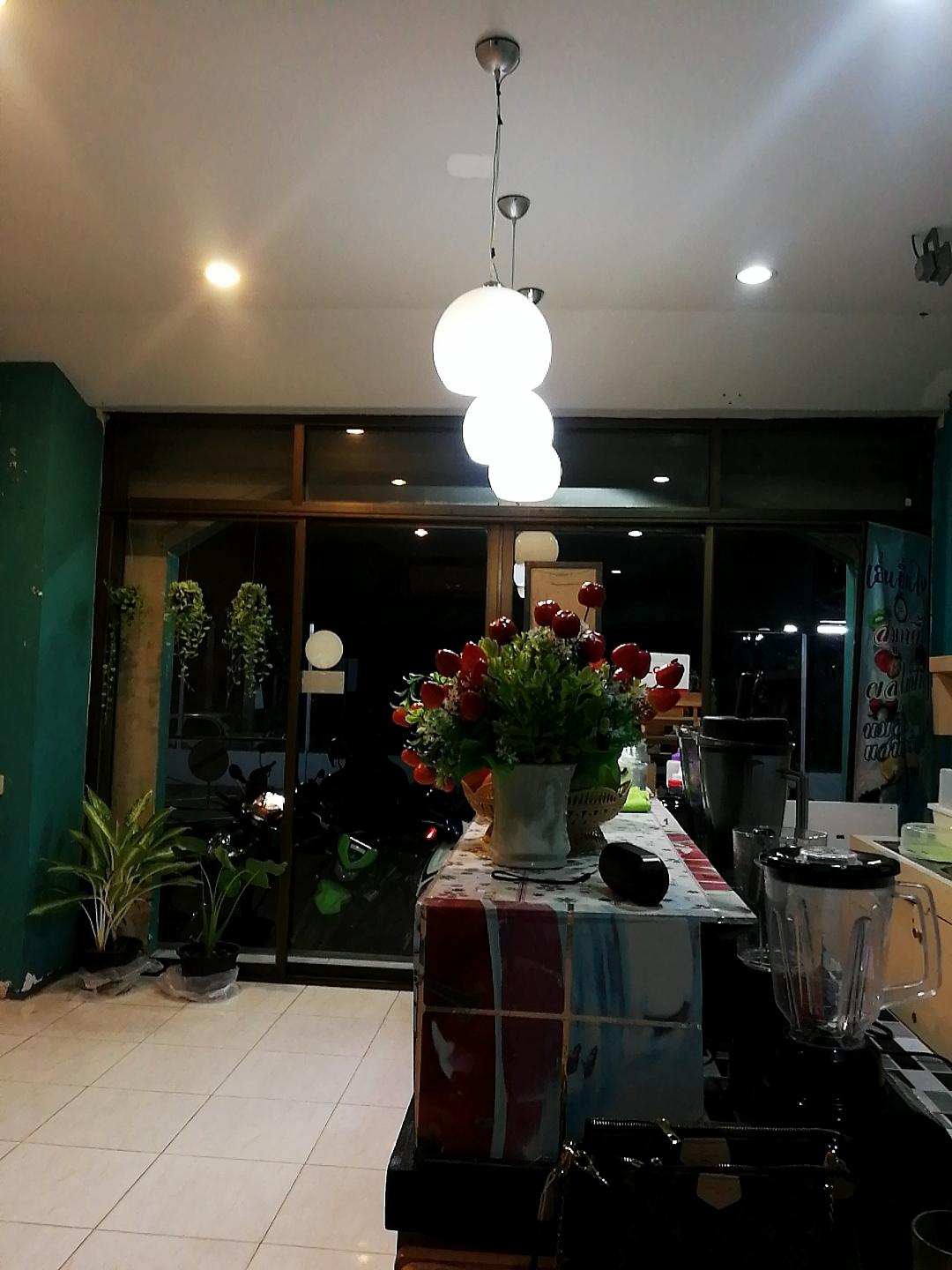 Profile เครื่องดื่ม ร้านน้ำผลไม้และกาแฟสดโคนัท
